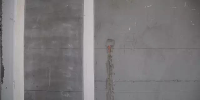 墙面接缝应如何处理?